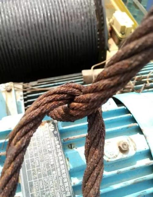 关于钢丝绳绳夹数量间距和方向的规范要求必须收藏